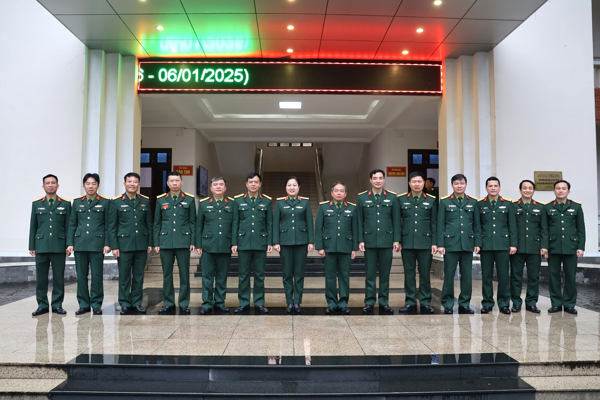 Bộ Tổng tham mưu kiểm định chất lượng chương trình đào tạo Trường Sĩ quan Phòng hóa