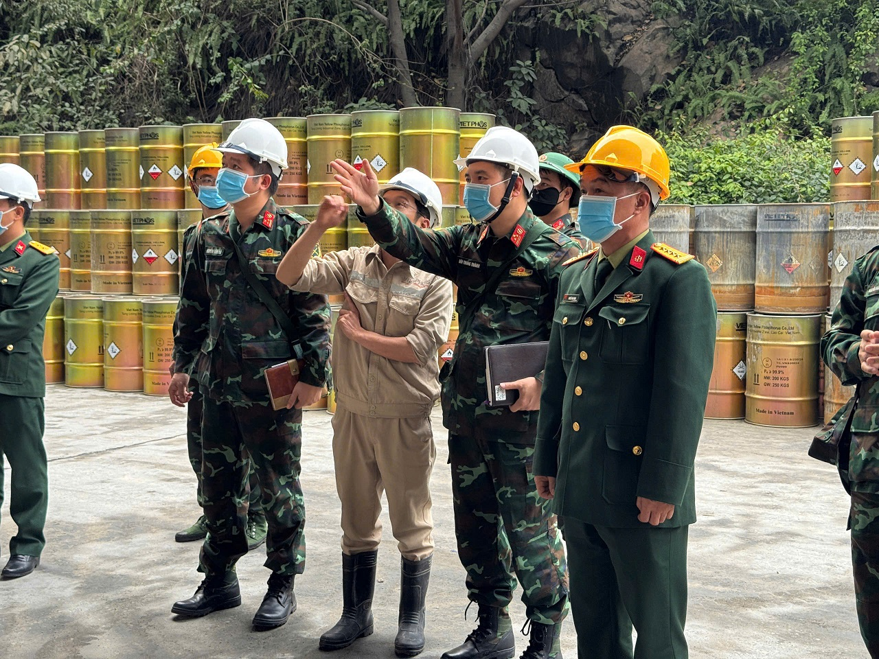 Binh chủng Hóa học bảo vệ môi trường sau sự cố
