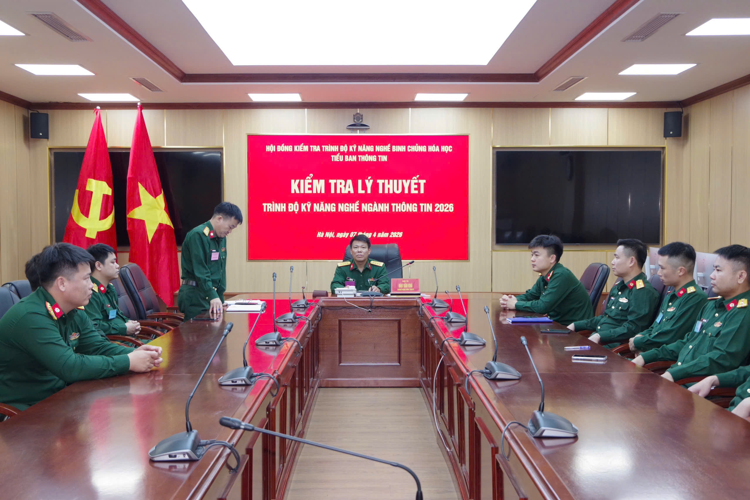 Kiểm tra kỹ năng nghề ngành Thông tin Binh chủng Hóa học năm 2026: 100% thí sinh đạt yêu cầu