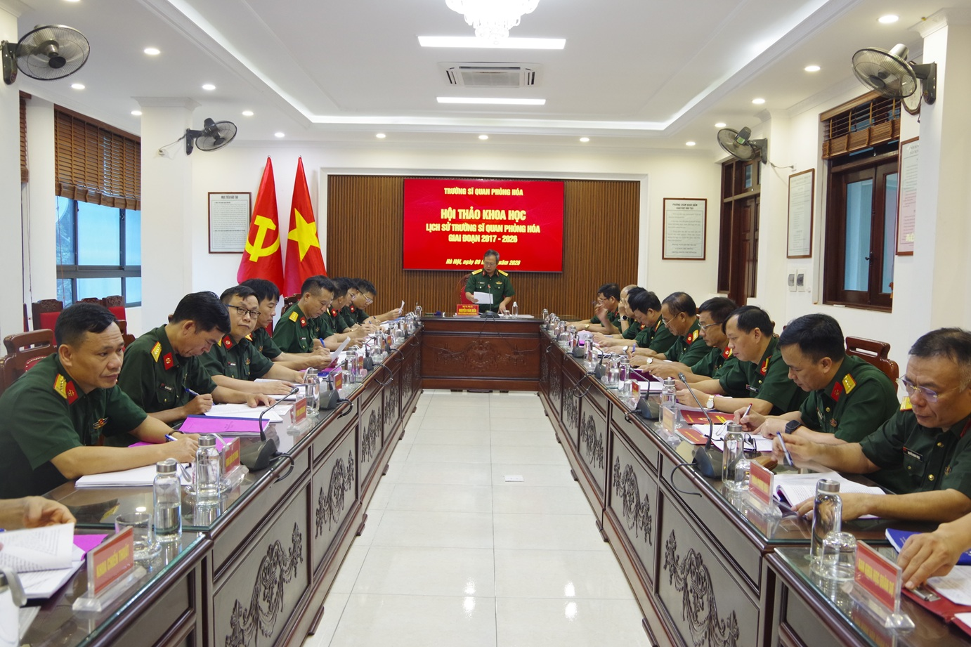 Trường Sĩ quan Phòng hóa tổ chức Hội thảo khoa học đóng góp ý kiến vào bản thảo công trình Lịch sử Trường Sĩ quan Phòng hóa giai đoạn 2017-2026